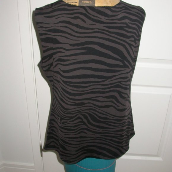 Black/Brown Animal Print Top - Picture 5 of 6